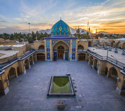 مسجد رکن الملک نگین تخت فولاد